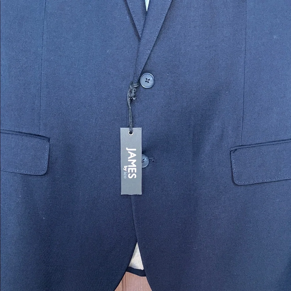 Sophisticated Men's Navy Blazer by jf j.ferrar